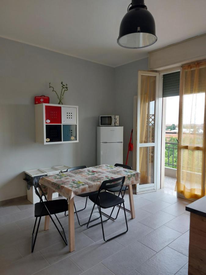 Fare Bnb - Room Del Parco Реджонель-Эмилия Экстерьер фото