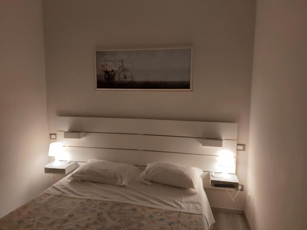 Fare Bnb - Room Del Parco Реджонель-Эмилия Экстерьер фото